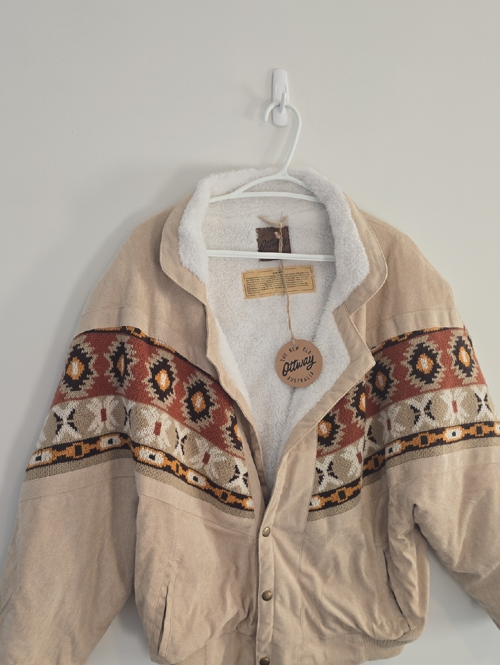 Oversized Beige Teddy Jacket with Aztec Detail - Picture 2 of 13